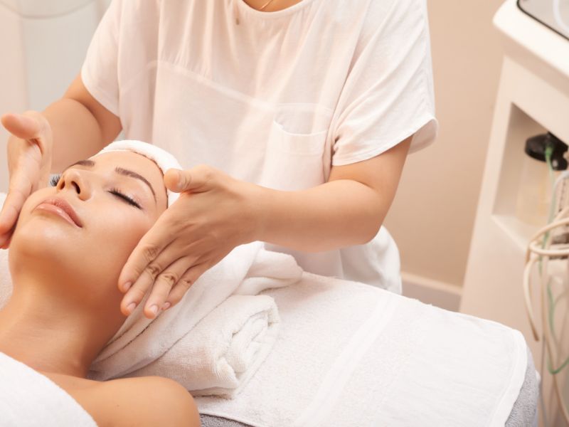 beauty clinic terdekat